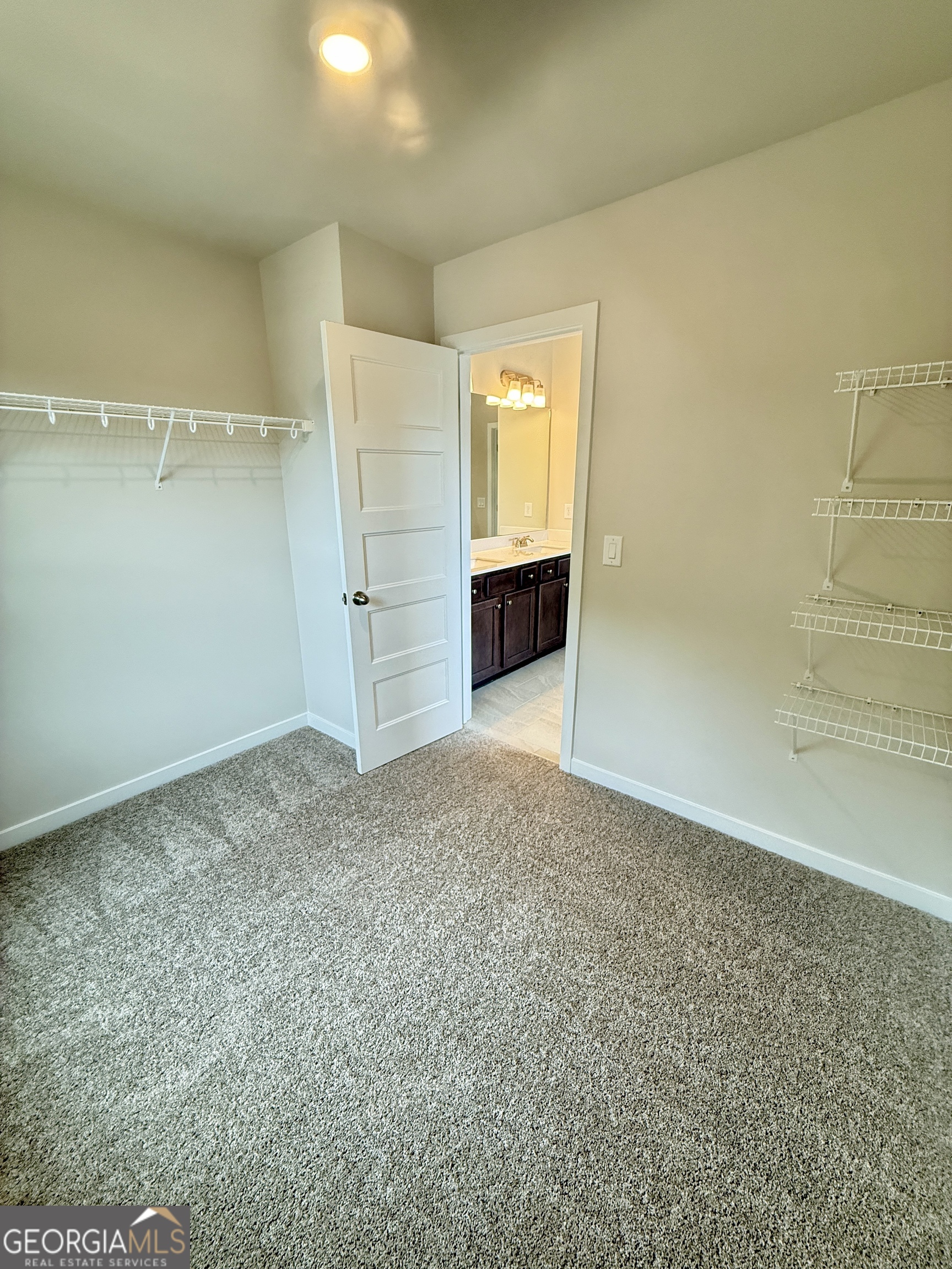 103 Chickadee Court Property Photo 23