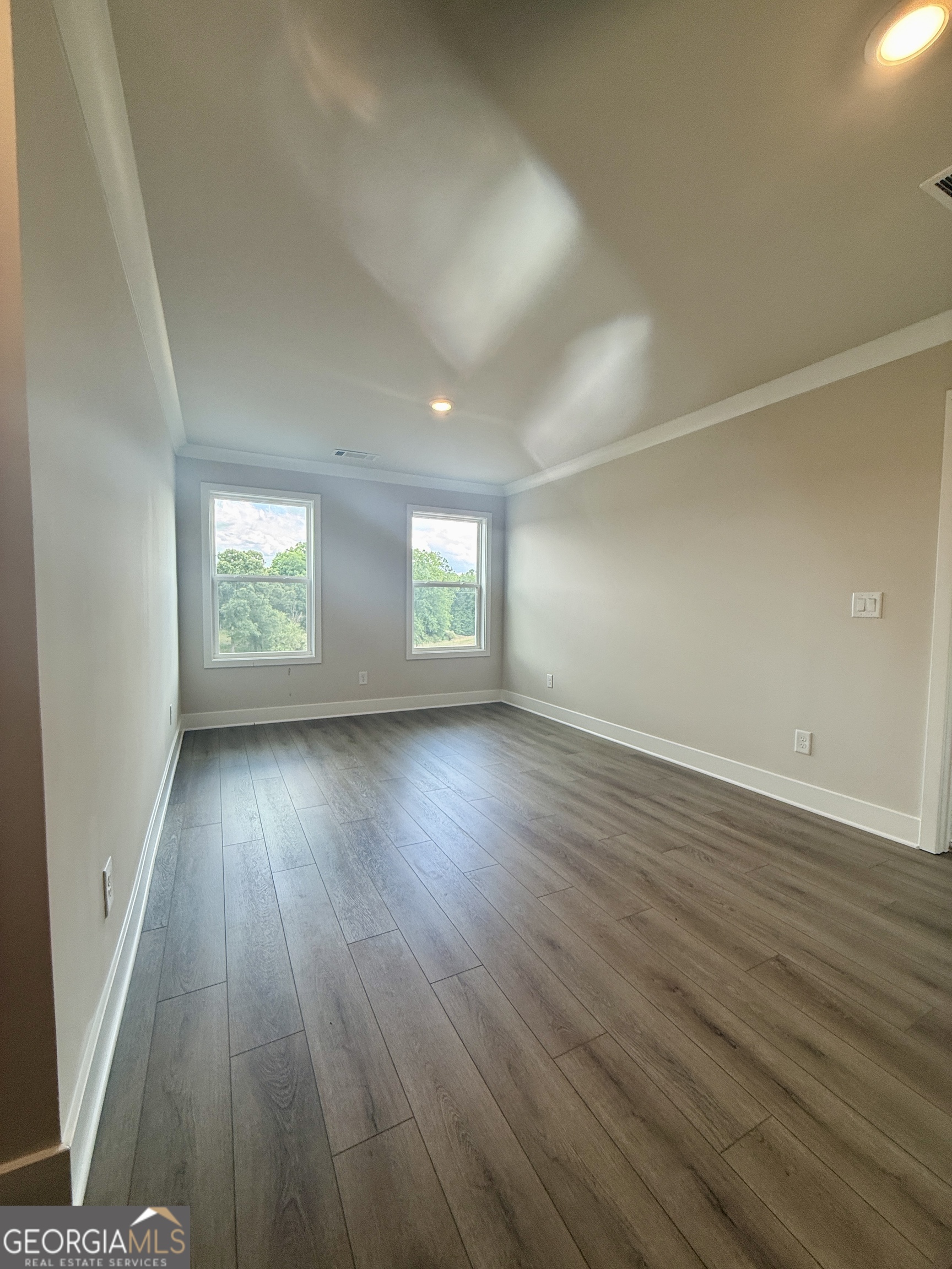 103 Chickadee Court Property Photo 33