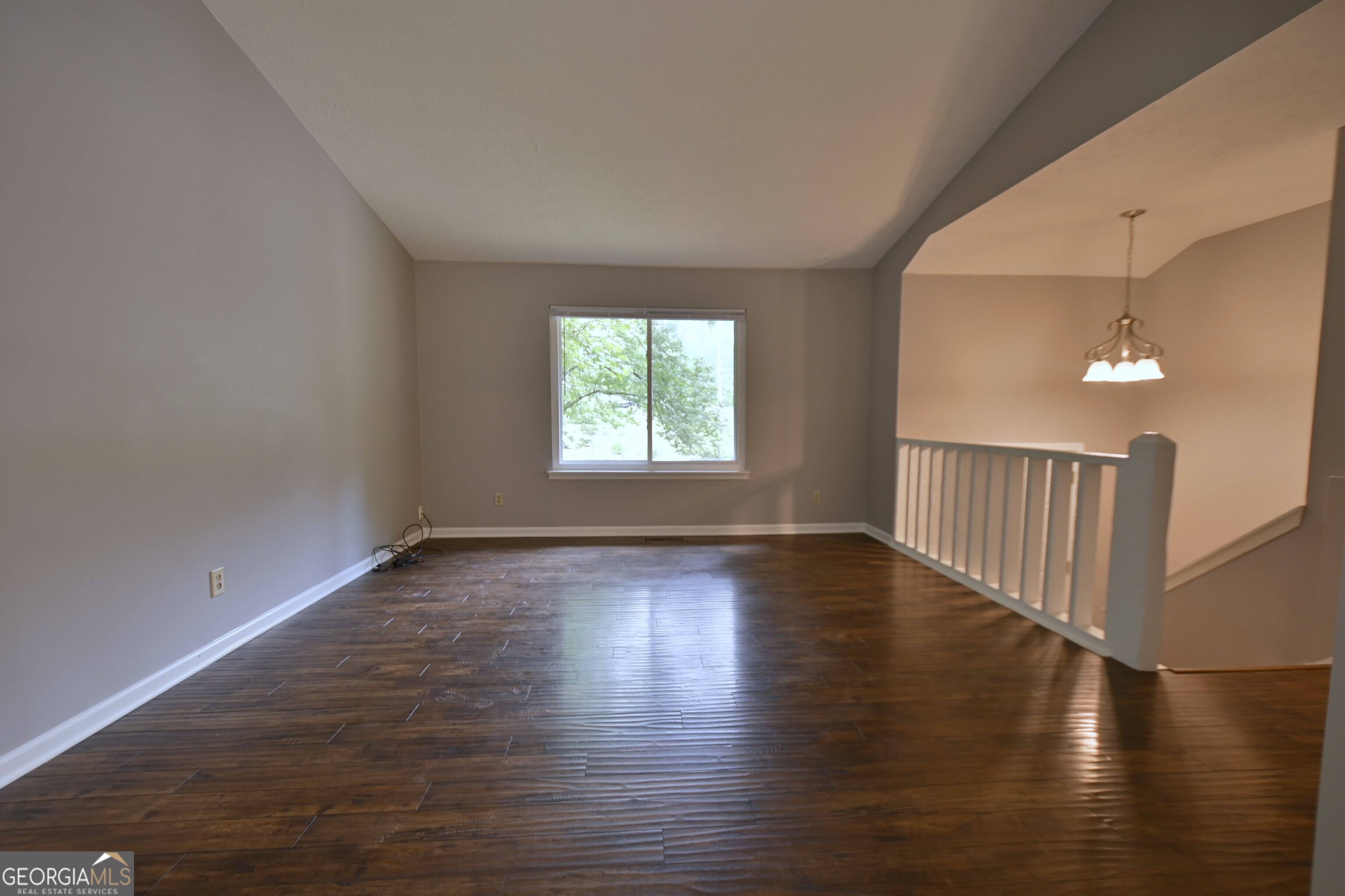 459 Ridgetop Drive Nw Property Photo 4