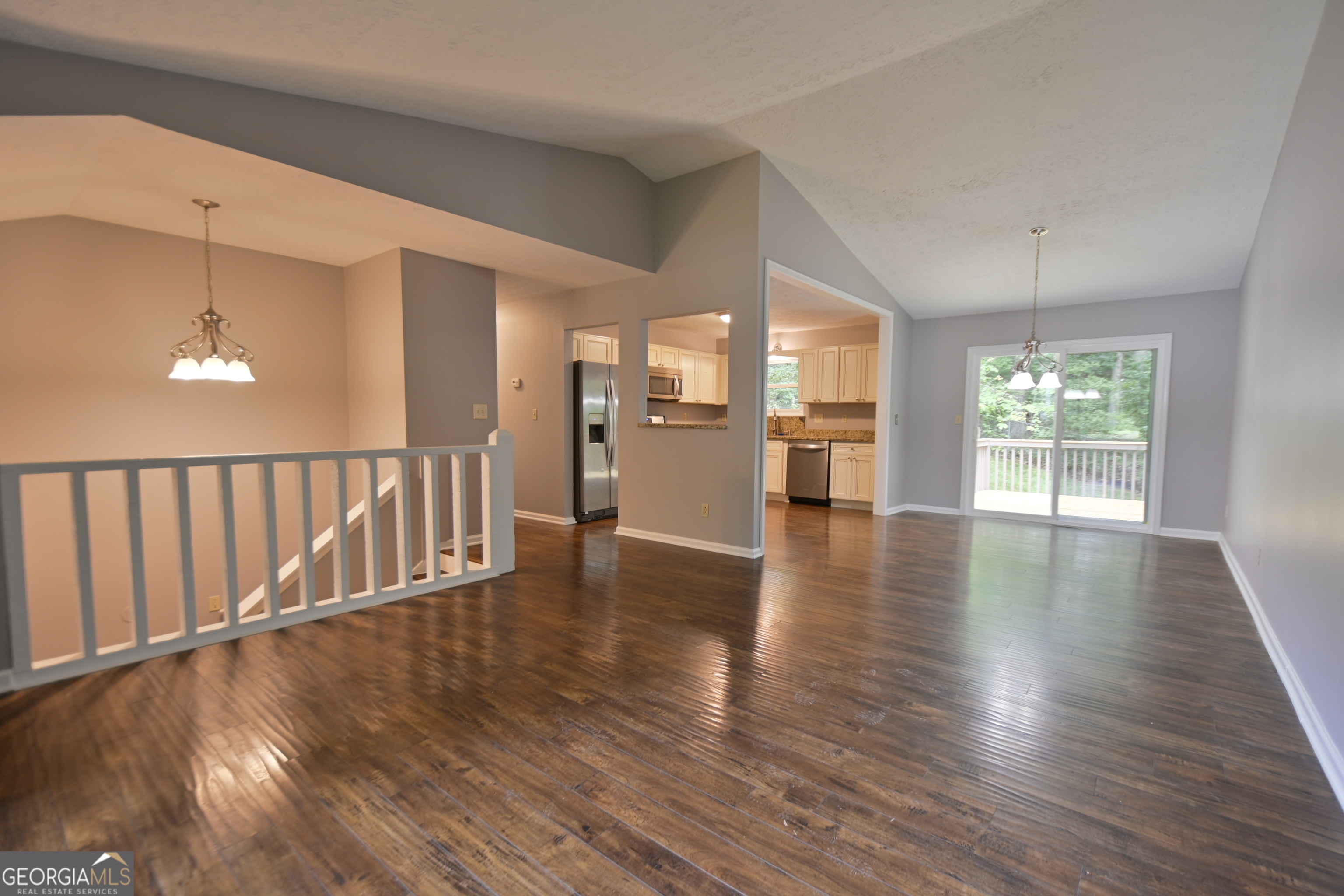 459 Ridgetop Drive Nw Property Photo 5