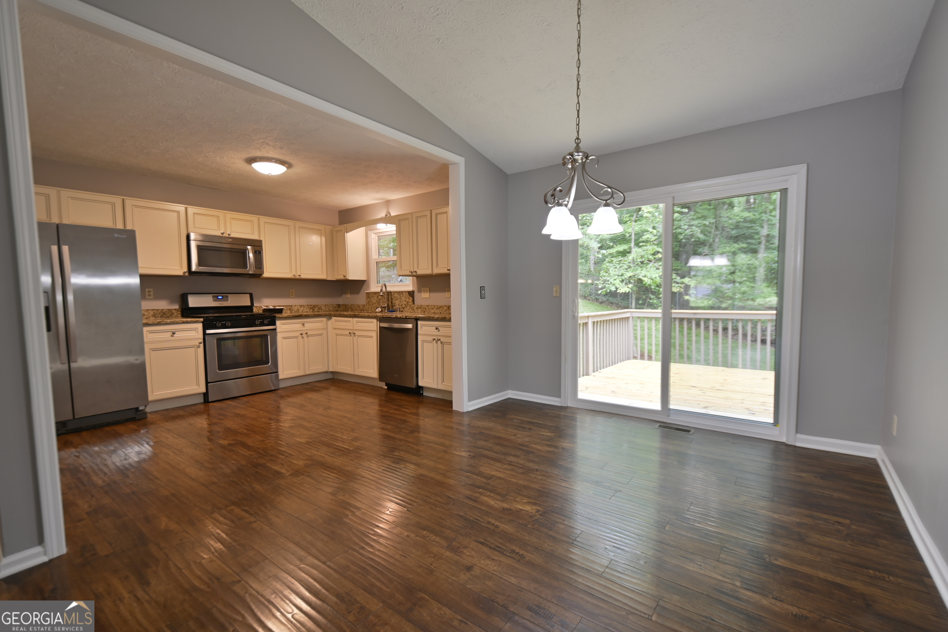 459 Ridgetop Drive Nw Property Photo 8