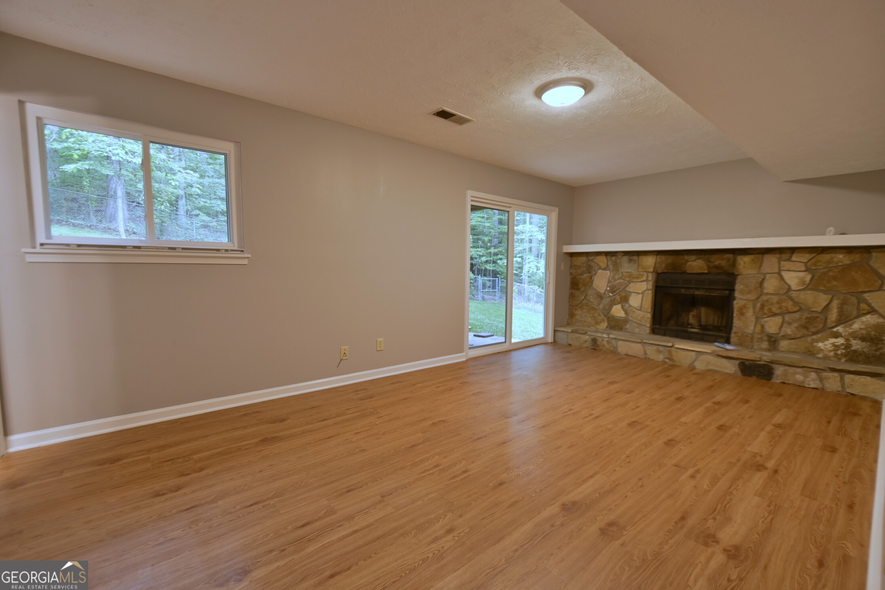 459 Ridgetop Drive Nw Property Photo 18