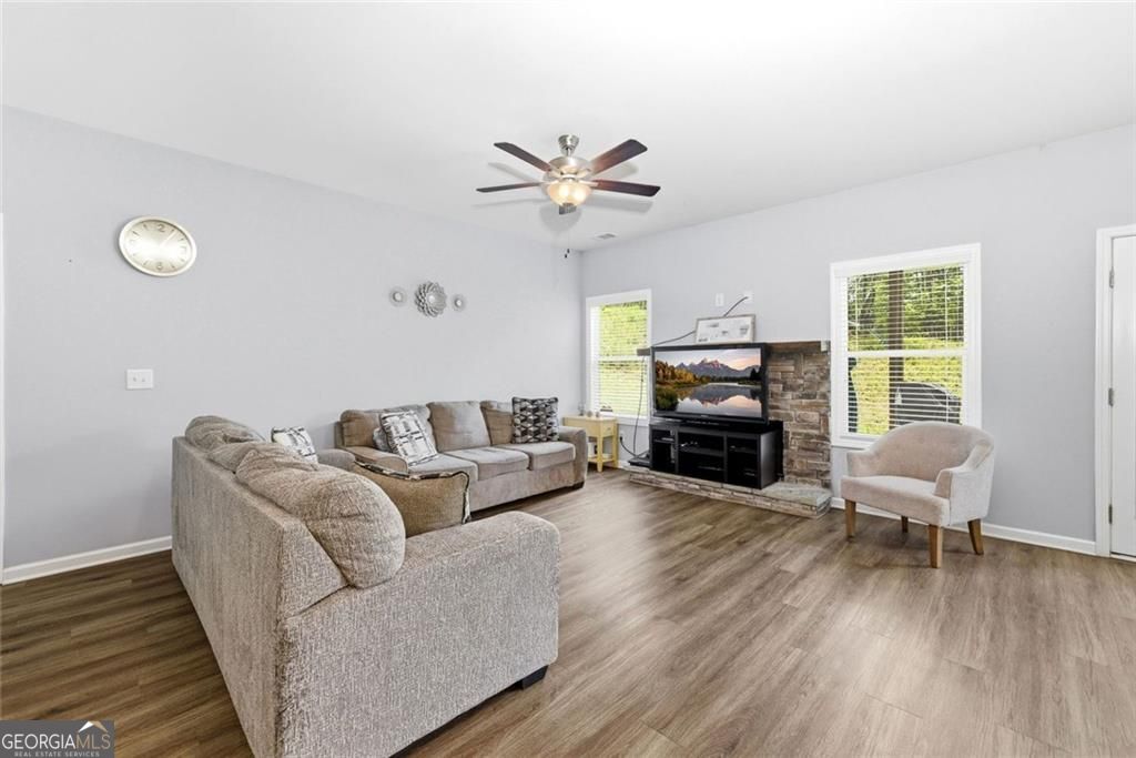 6555 River Station Drive Property Photo 10