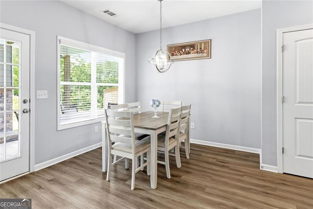 6555 River Station Drive Property Photo 15