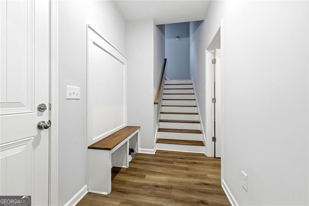 6555 River Station Drive Property Photo 16
