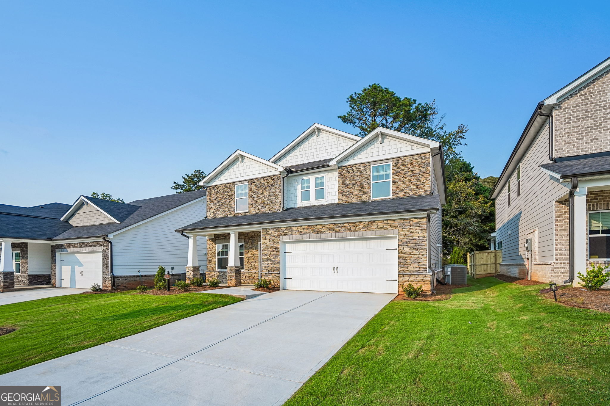 2394 Martin Spring Bend Property Photo 4