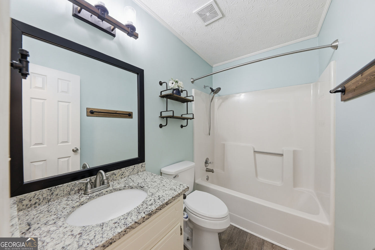 685 Hunters Creek Lane Property Photo 20