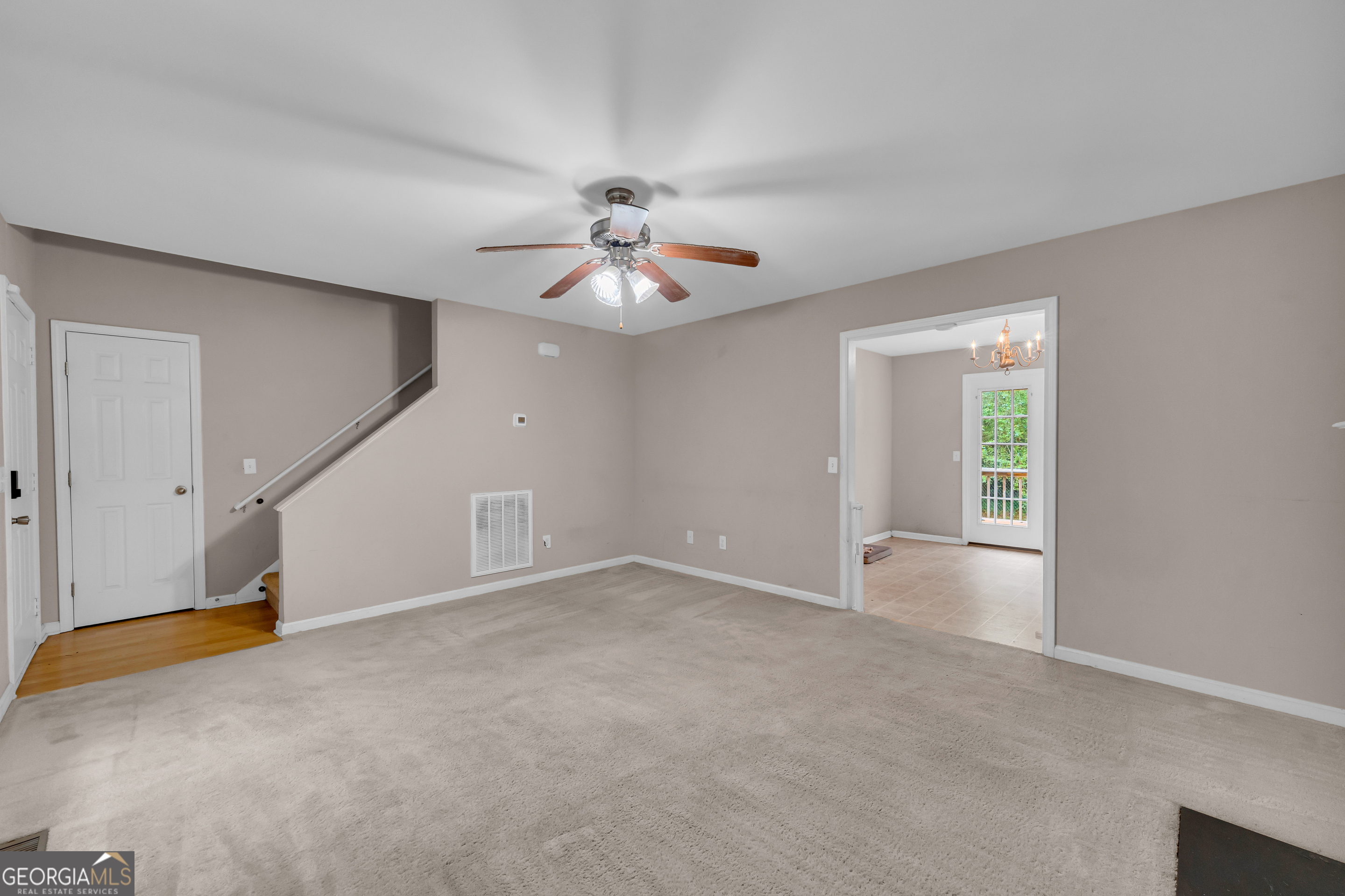 26 Candlestick Drive Property Photo 10