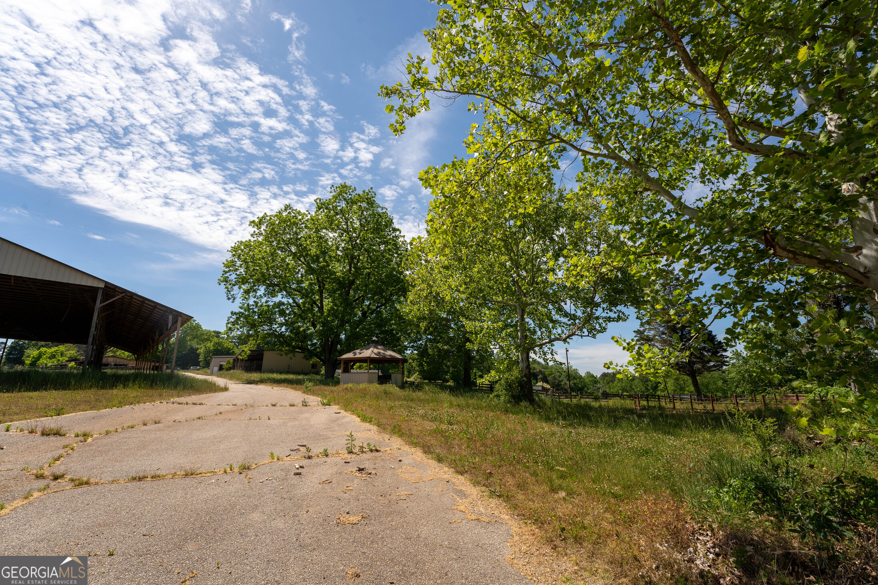 1825 Groaning Rock Road Property Photo 23