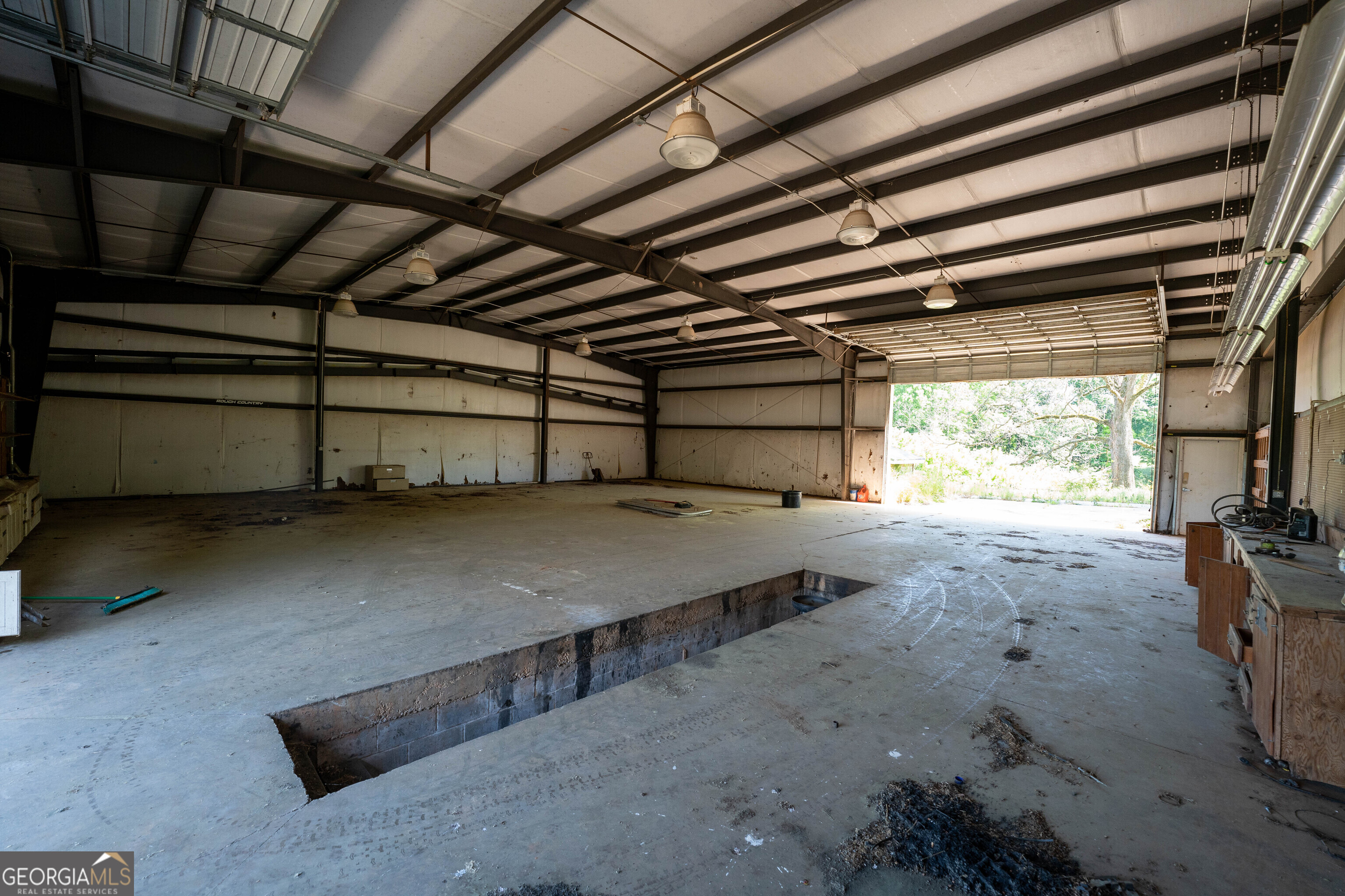 1825 Groaning Rock Road Property Photo 32