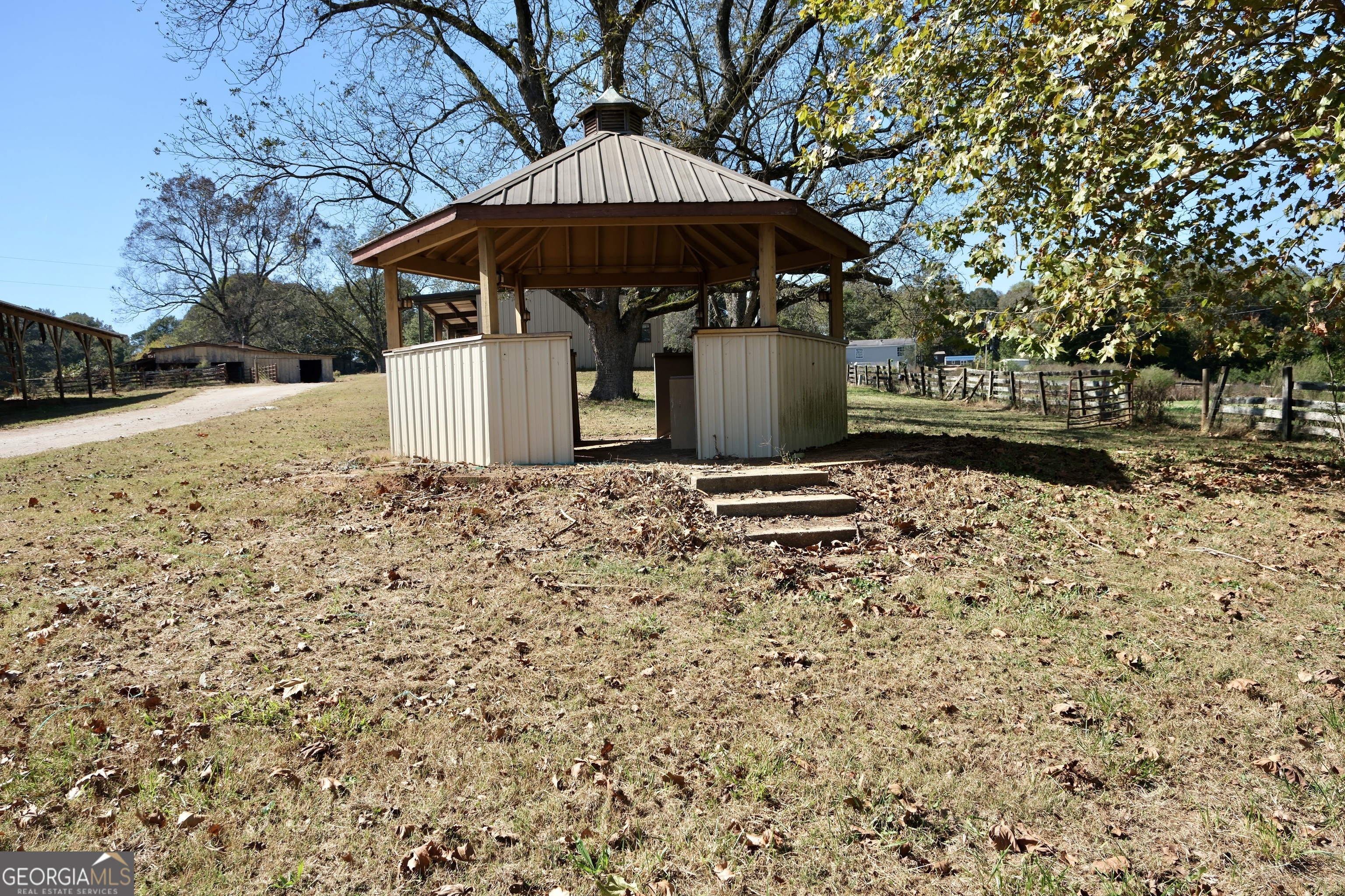 1825 Groaning Rock Road Property Photo 48