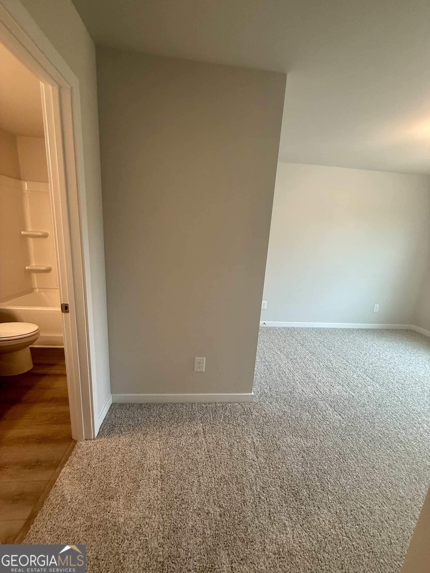 104 Chickadee Court Property Photo 33