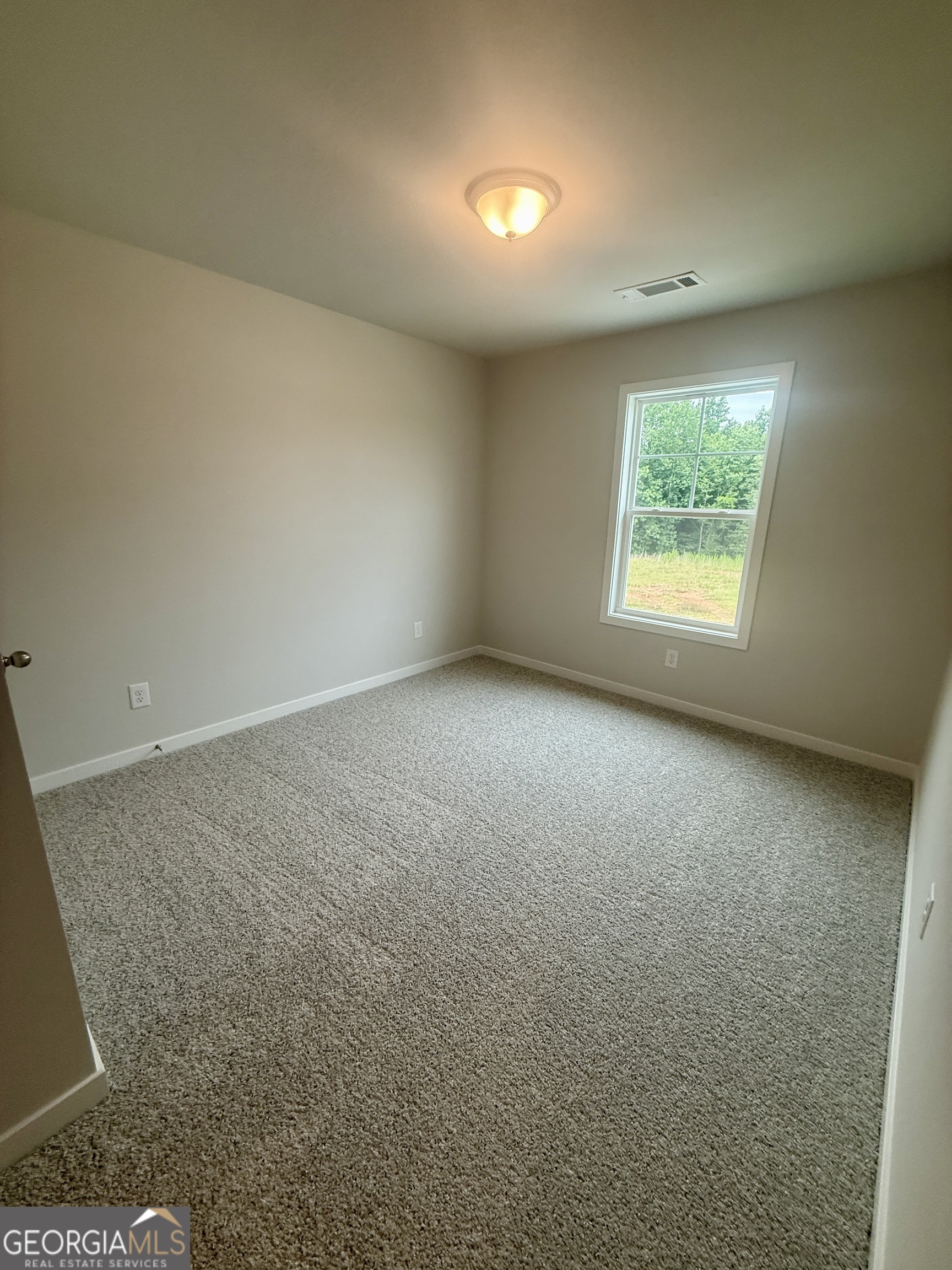 104 Chickadee Court Property Photo 34