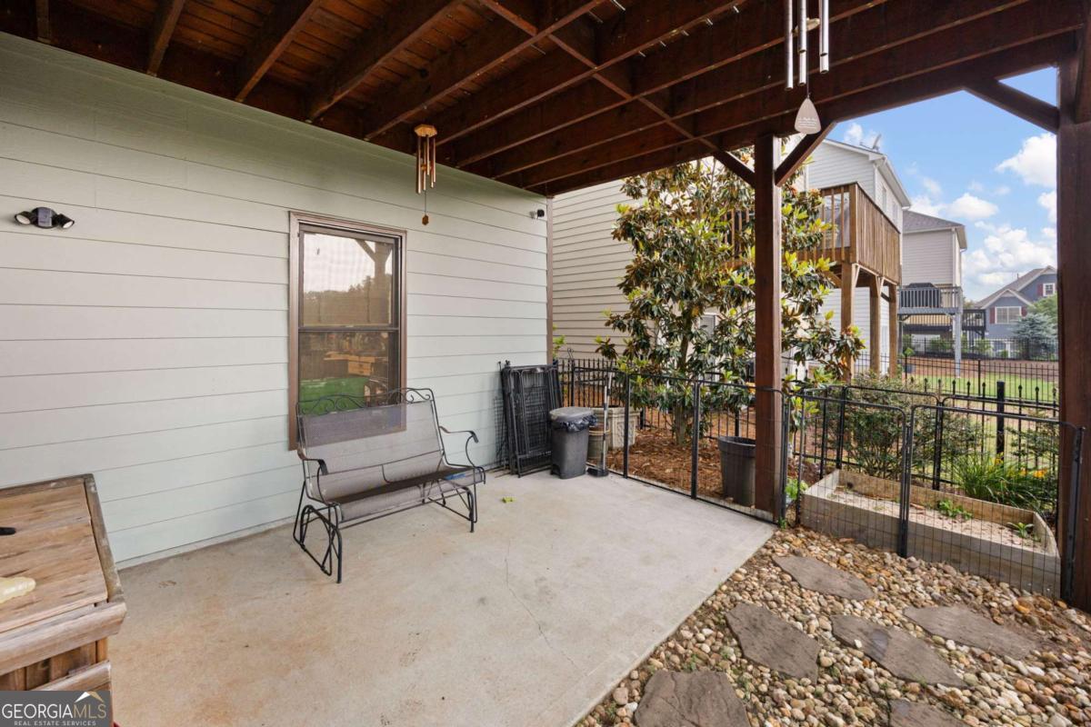 307 Cornerstone Trace Property Photo 41