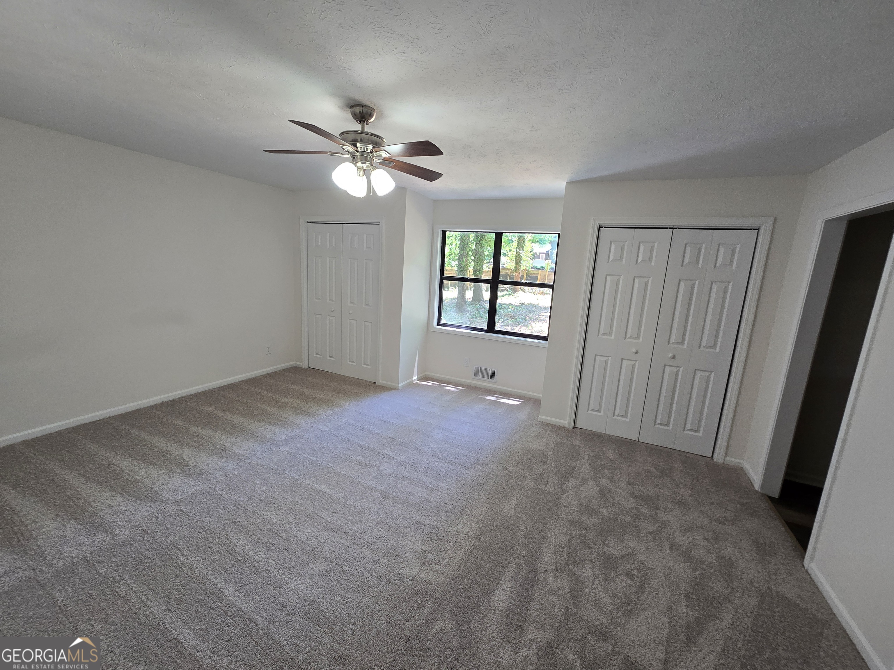 1032 Stone Mill Way Property Photo 13