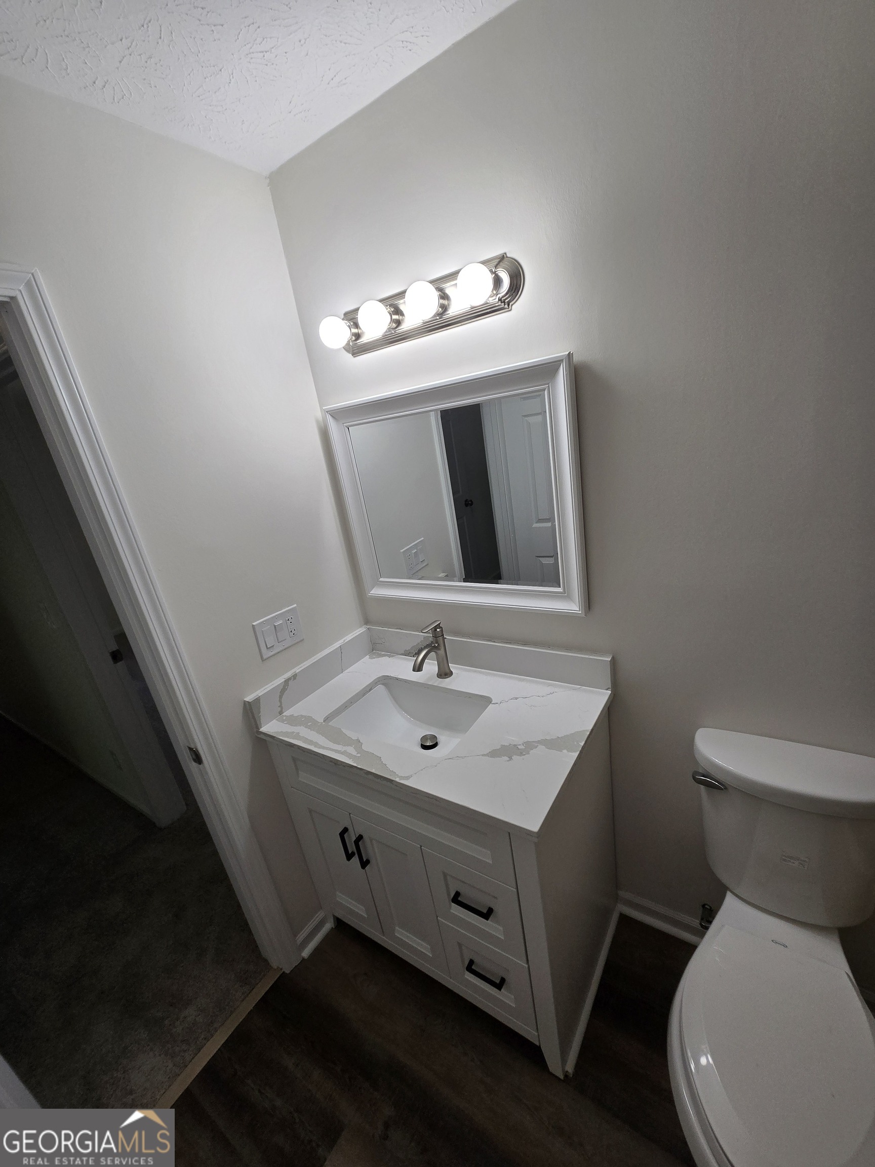 1032 Stone Mill Way Property Photo 17