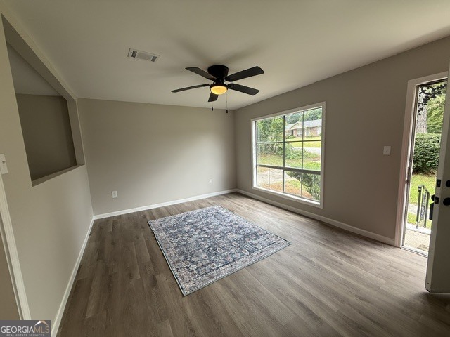 3581 Mogul Road Property Photo 4