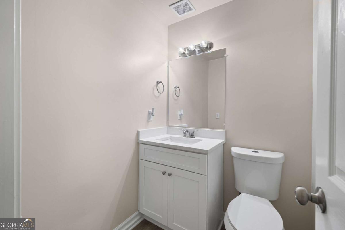 245 Cedars Glen Circle Property Photo 13
