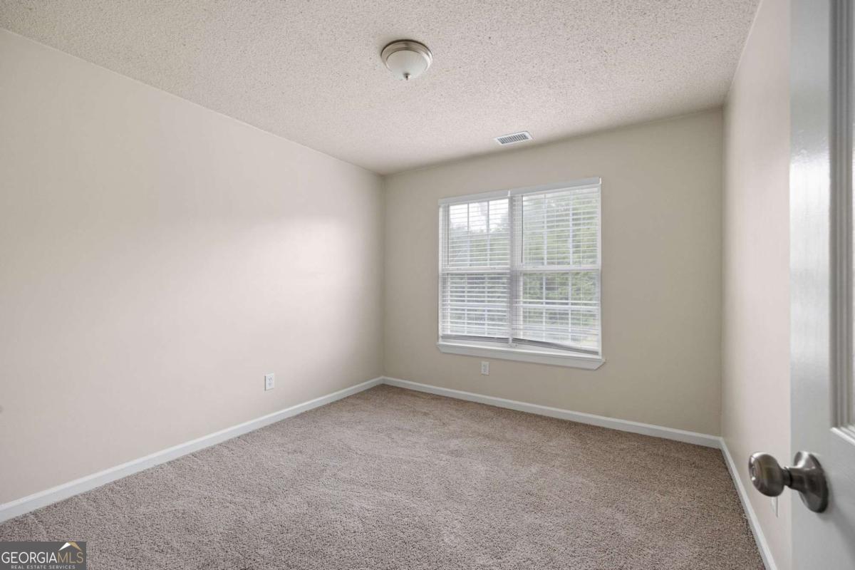 245 Cedars Glen Circle Property Photo 18