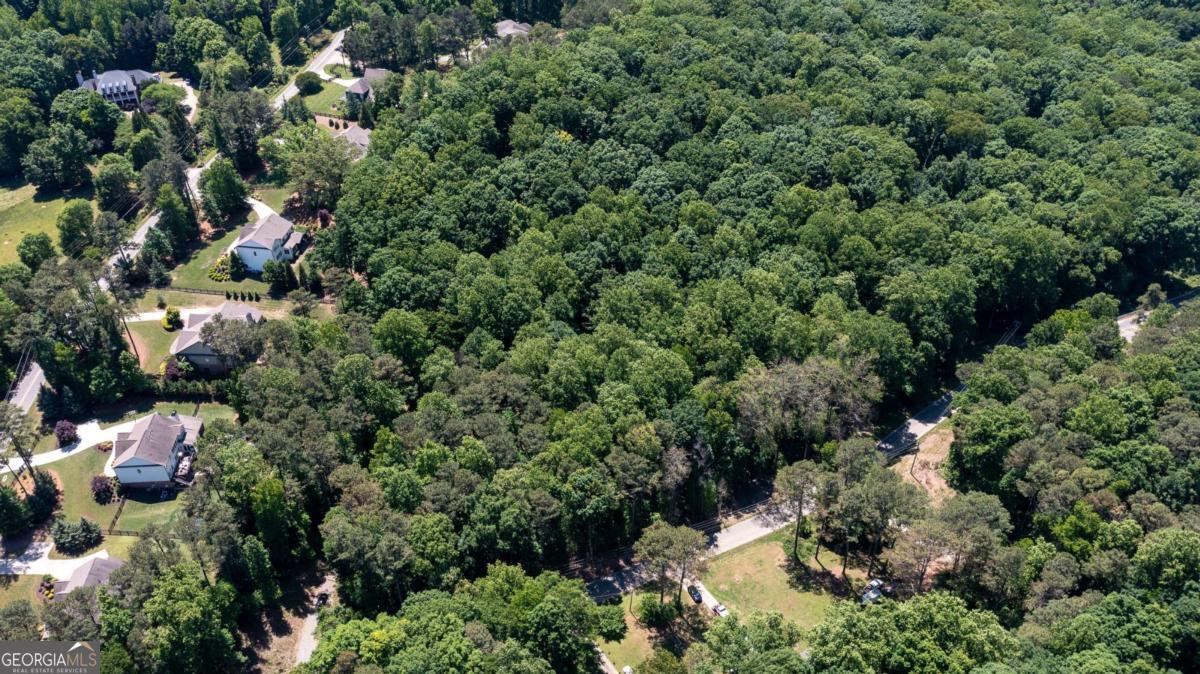 1981 Mountain Road Property Photo 2