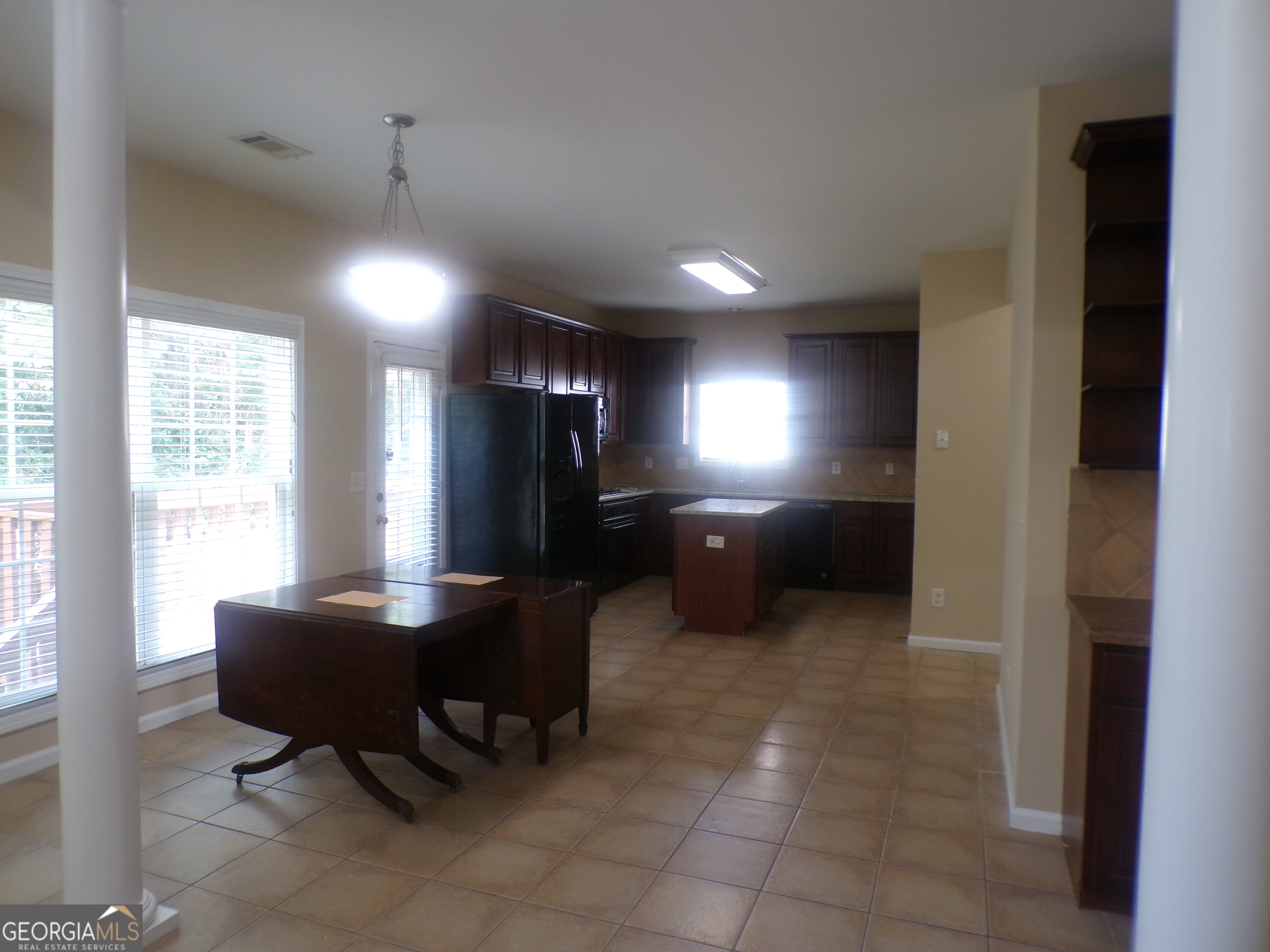 3969 Elm Trace Drive Property Photo 8