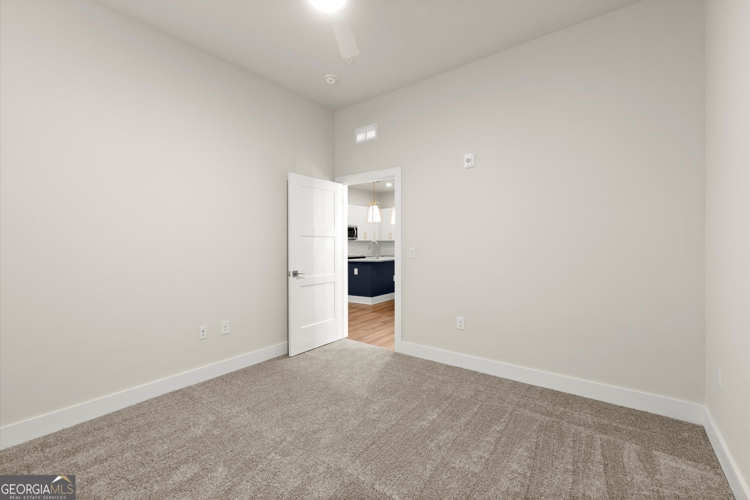 2648 Sandy Plains Road # 217 Property Photo 16