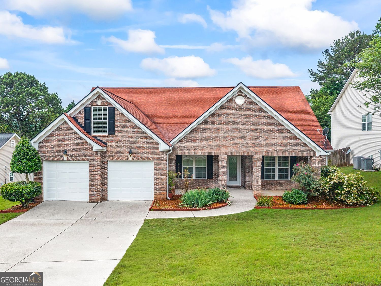 241 Red Bud Road Property Photo 1