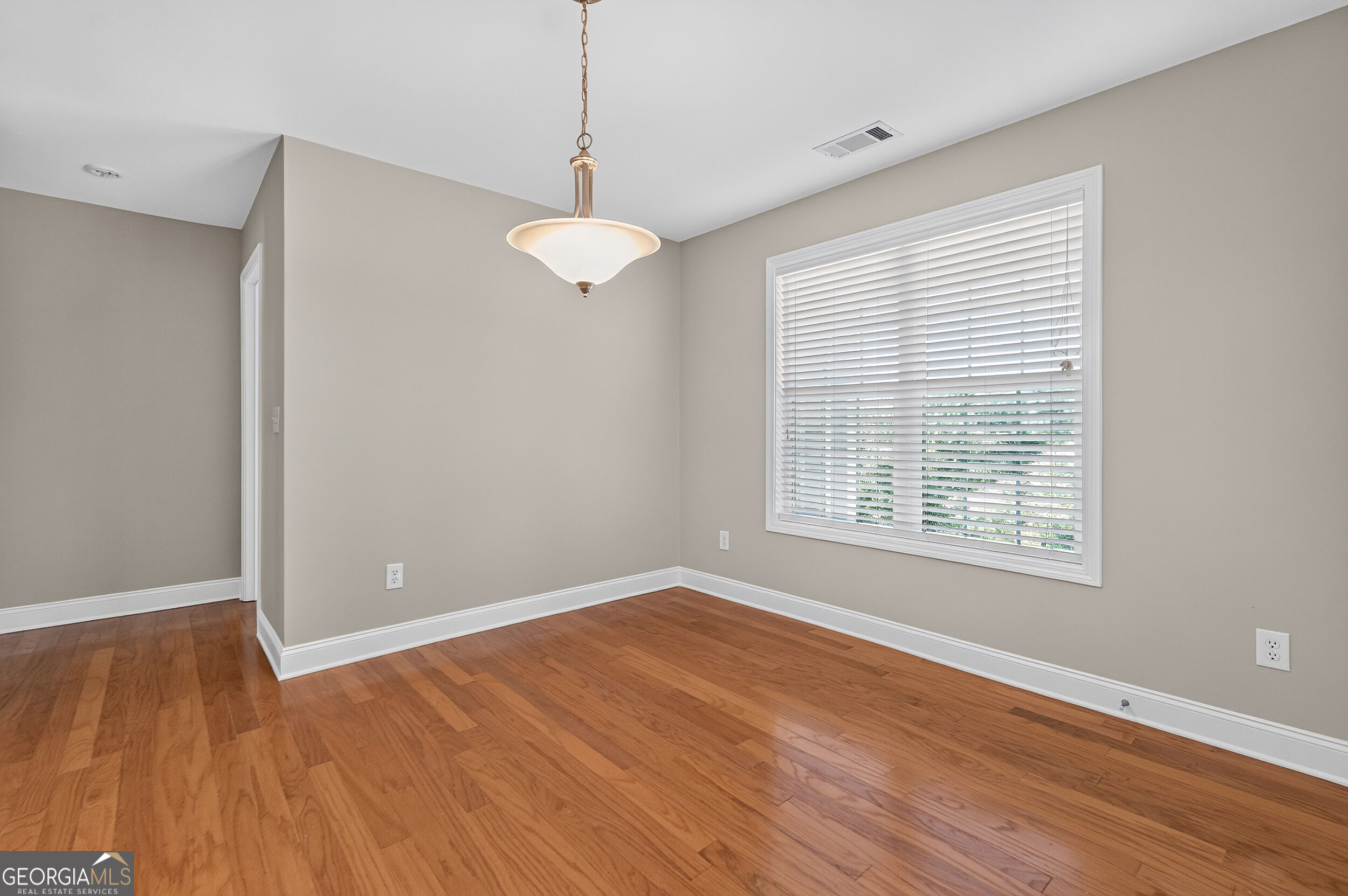241 Red Bud Road Property Photo 13