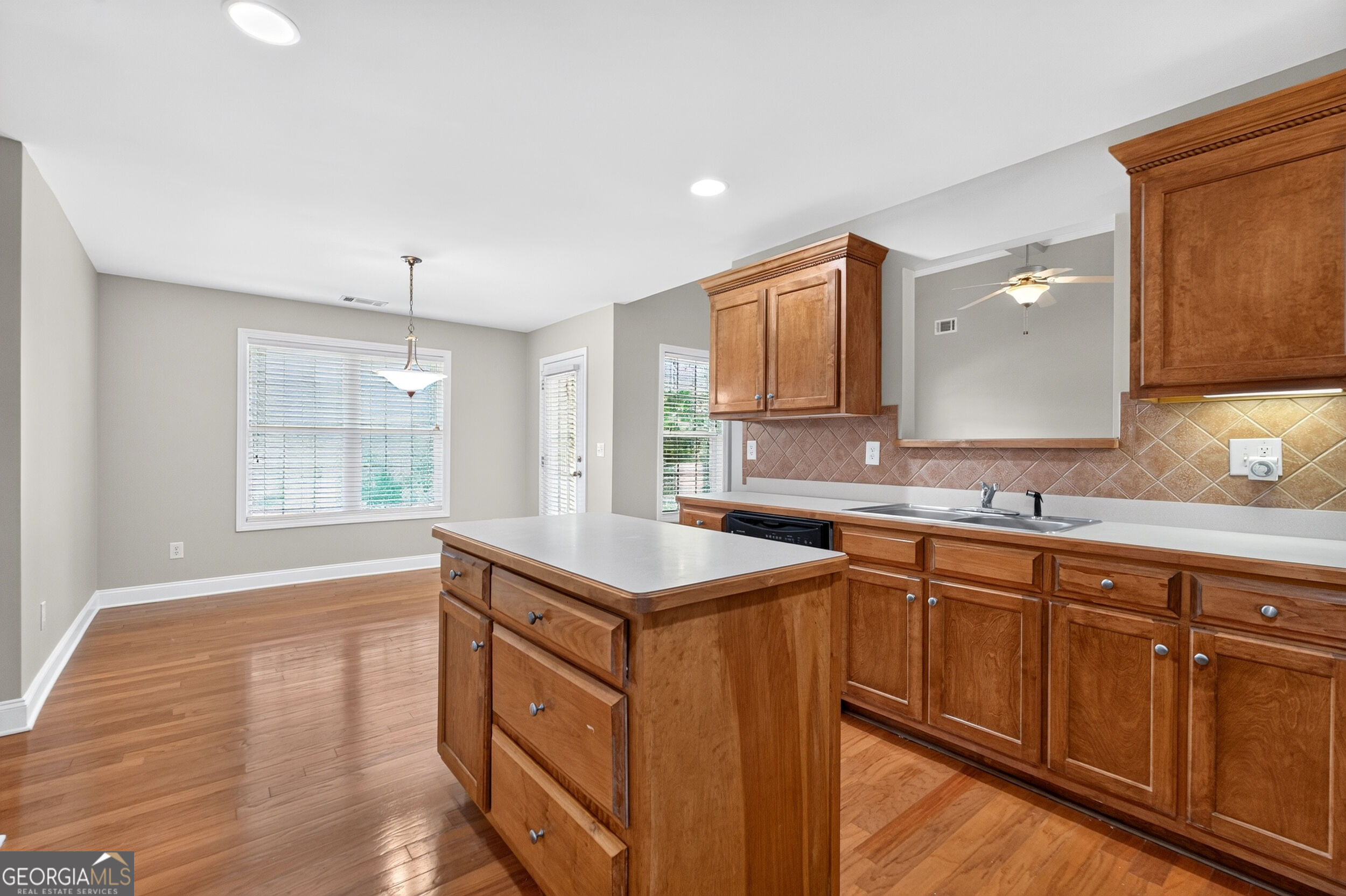 241 Red Bud Road Property Photo 26