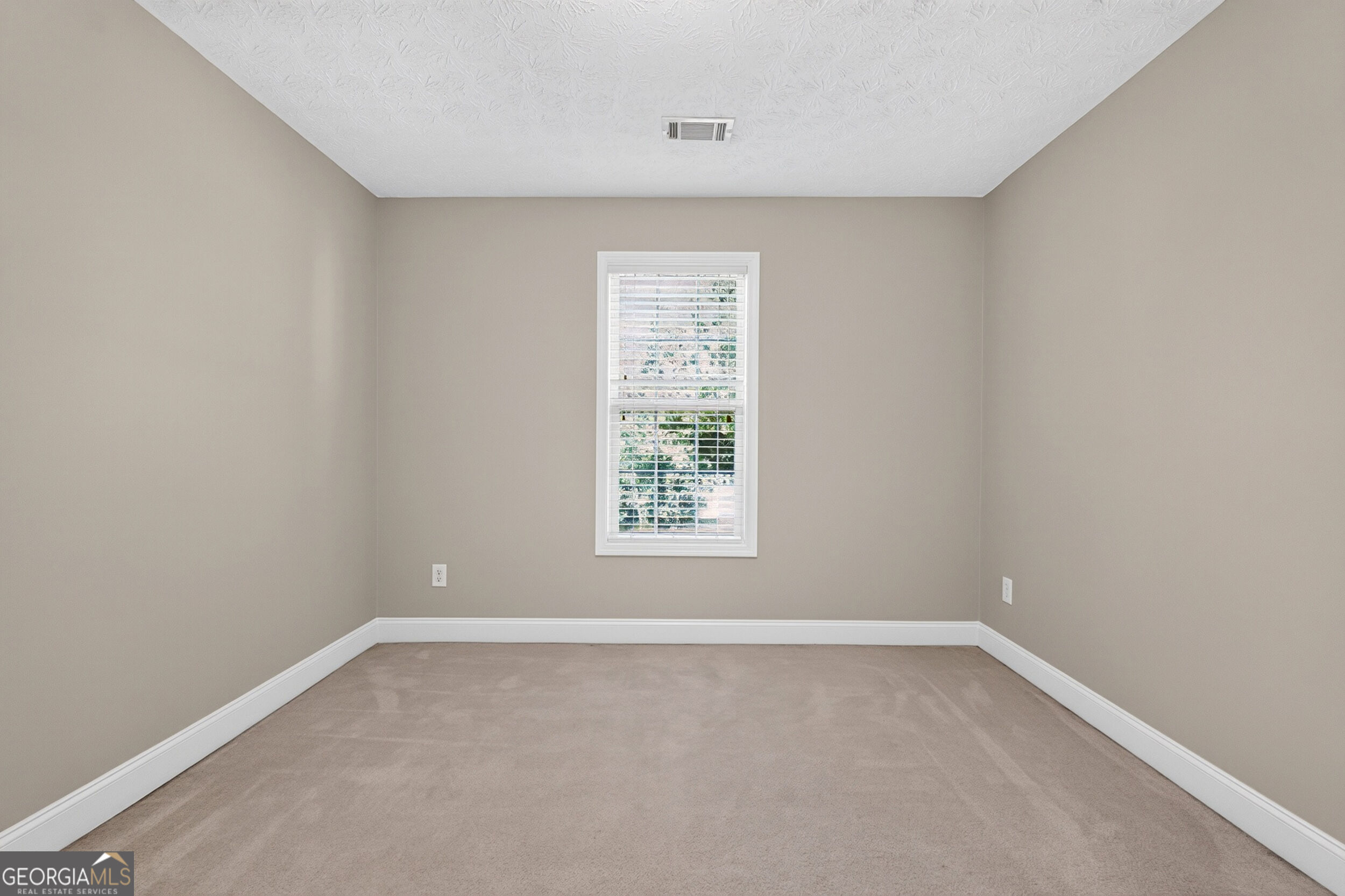 241 Red Bud Road Property Photo 34