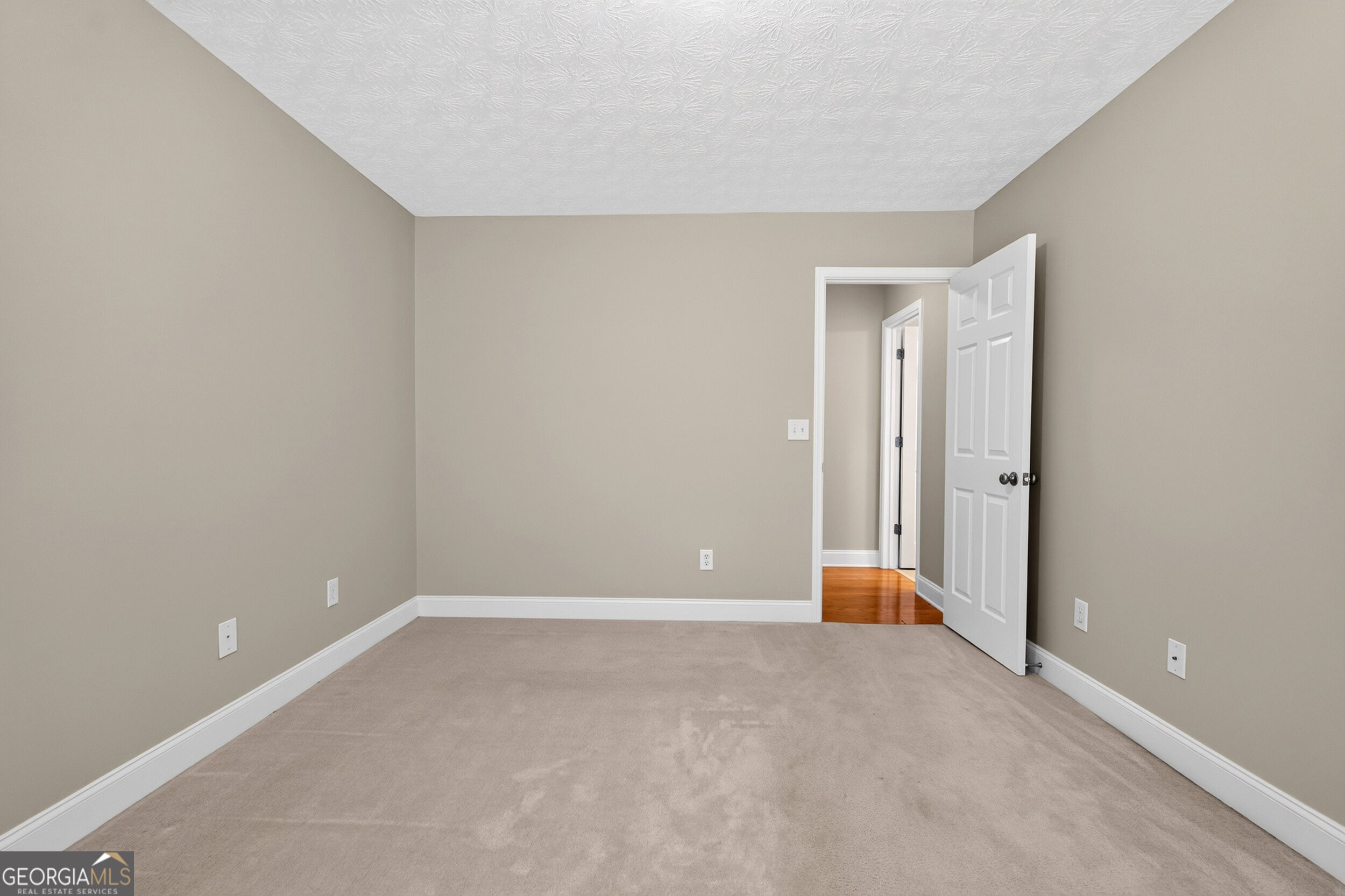 241 Red Bud Road Property Photo 37