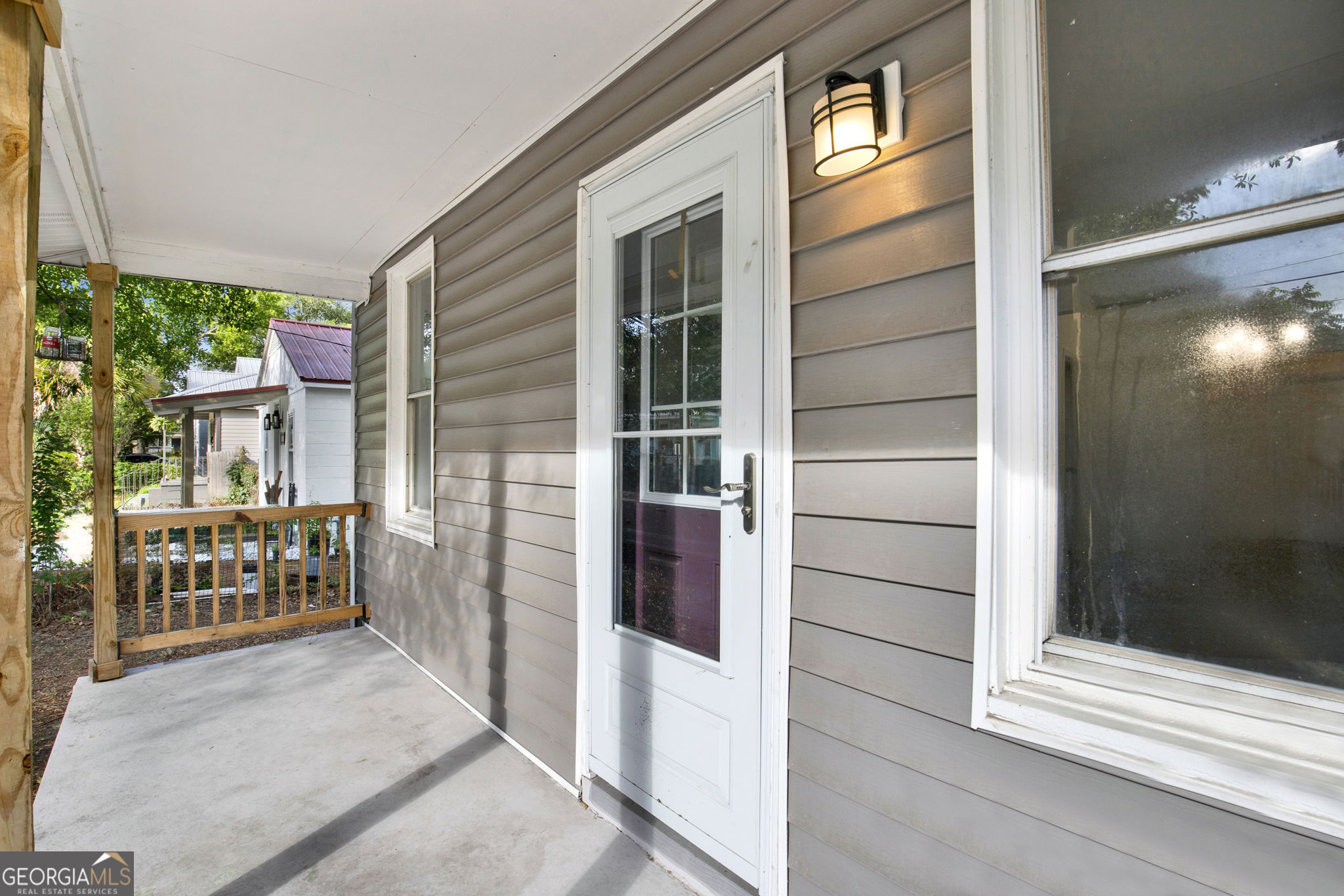1701 Grove Street Property Photo 6