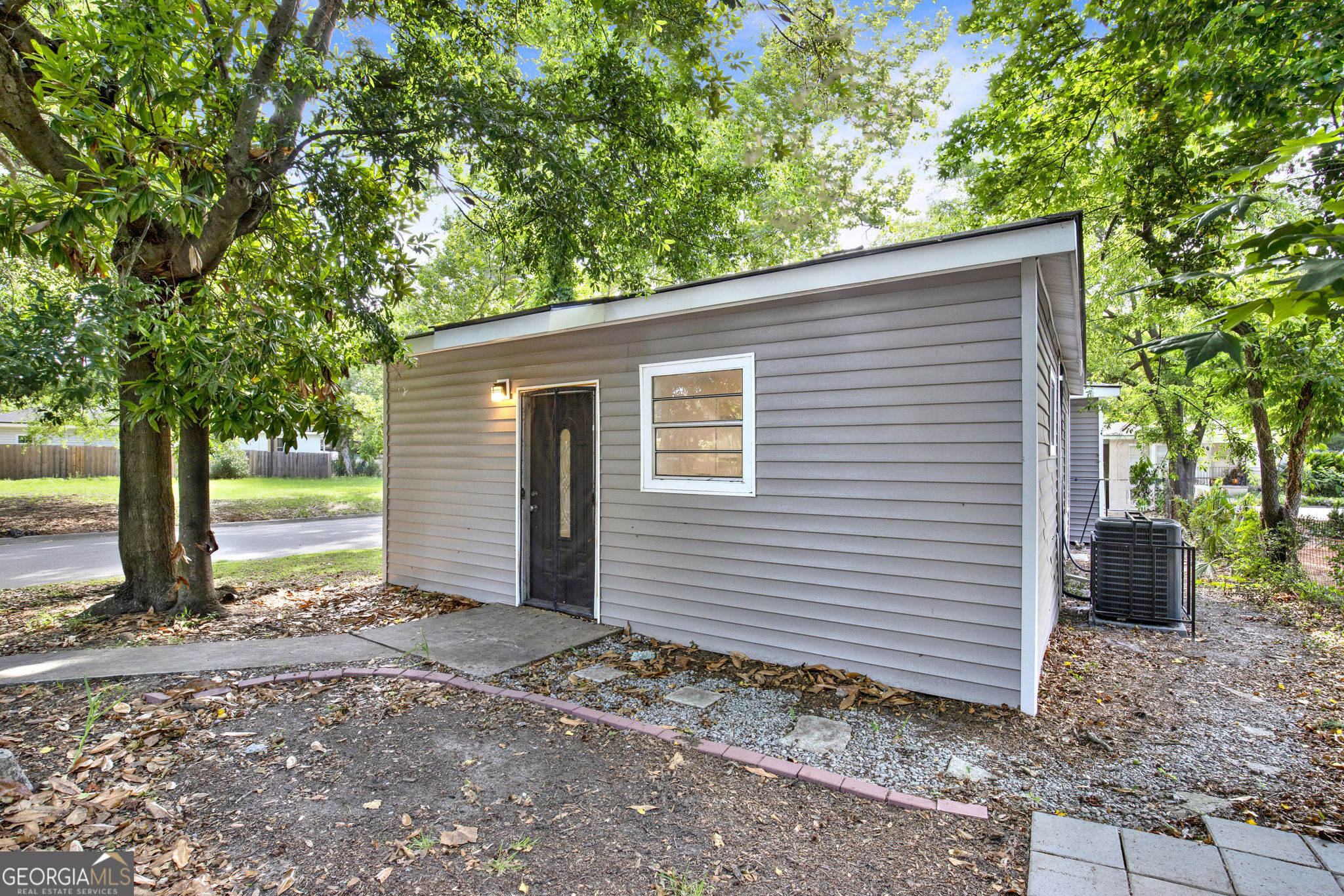 1701 Grove Street Property Photo 40