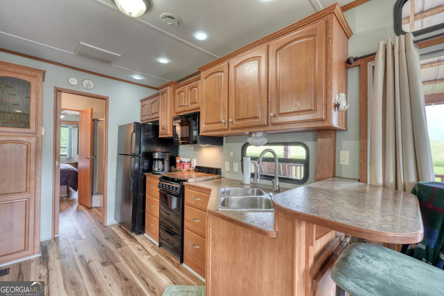 568 Parks Road Property Photo 11