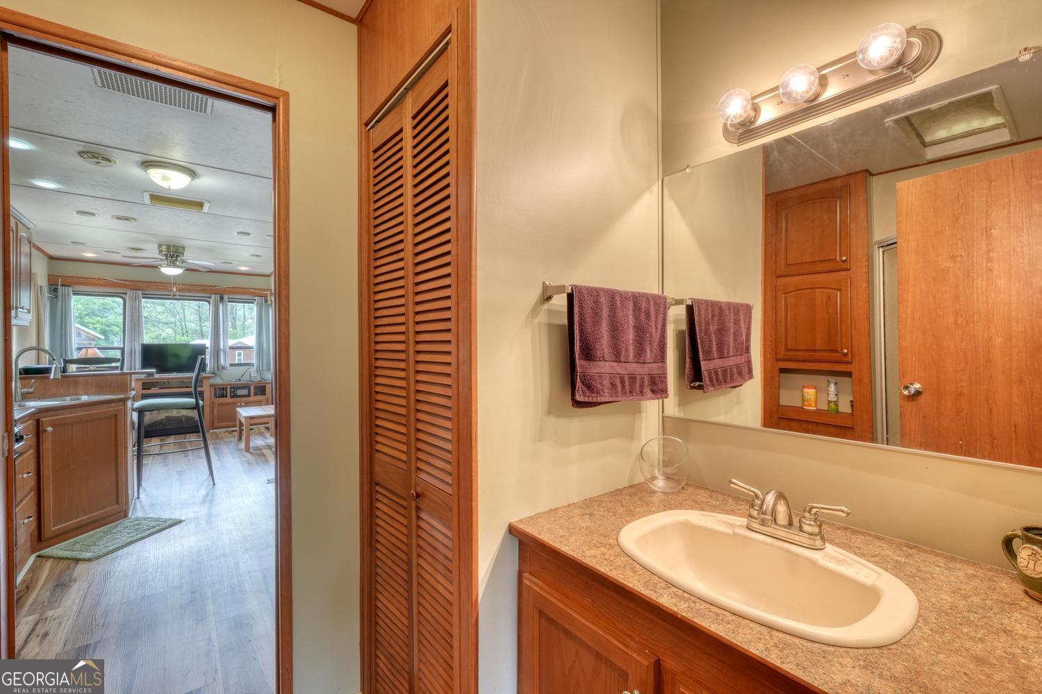 568 Parks Road Property Photo 18