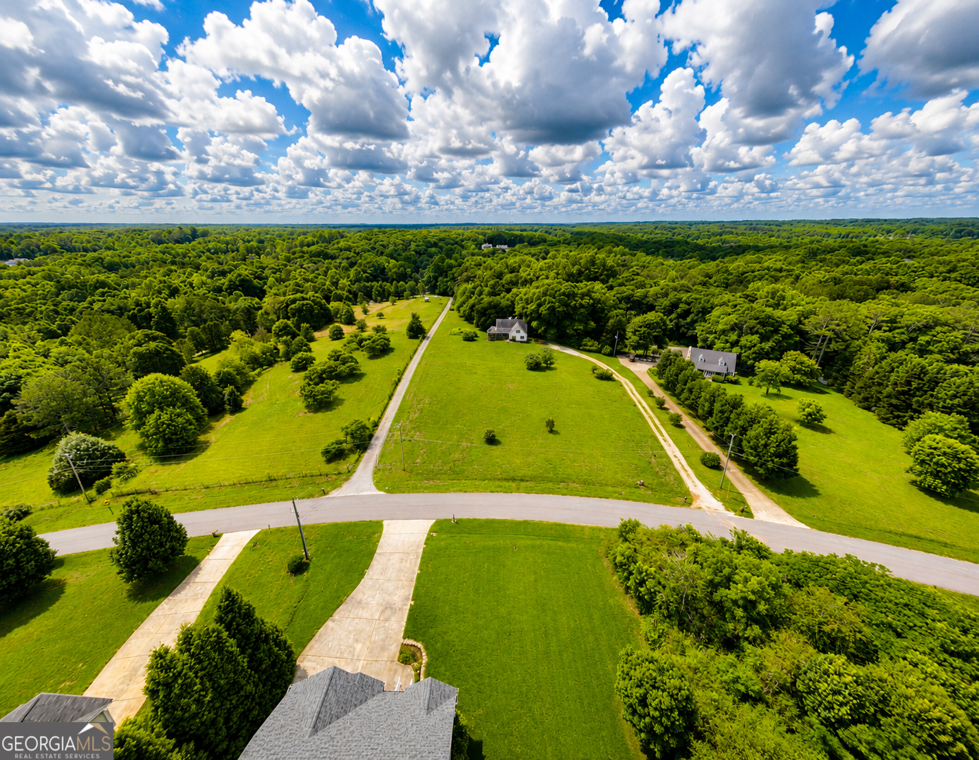 2433 Bear Creek Road Property Photo 10
