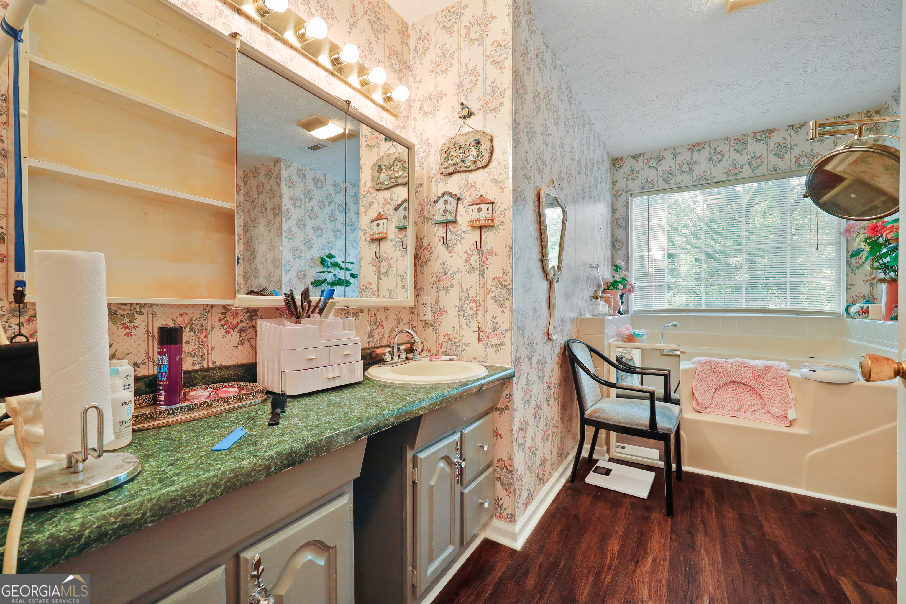 2433 Bear Creek Road Property Photo 20