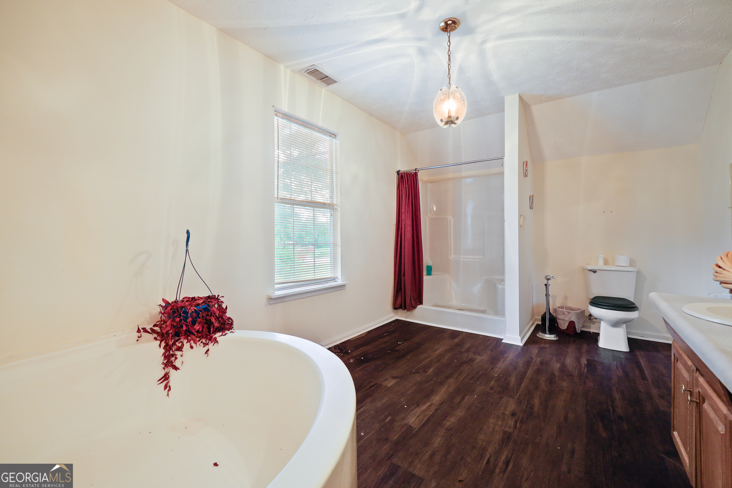2433 Bear Creek Road Property Photo 31