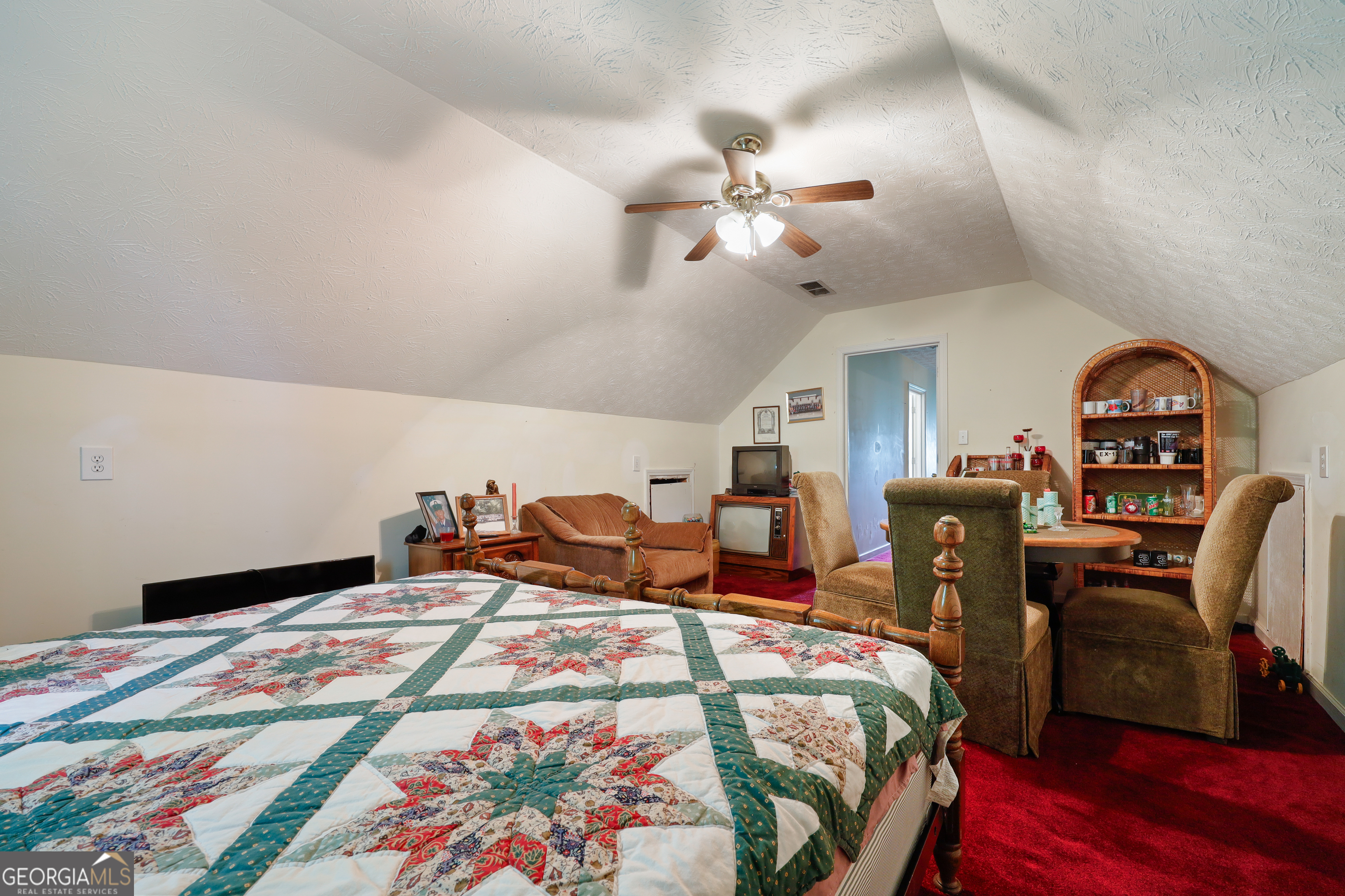 2433 Bear Creek Road Property Photo 35