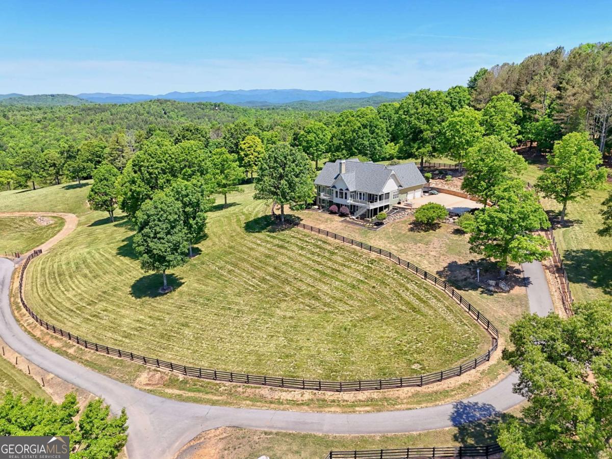 1193 Pine Log Road Property Photo 3