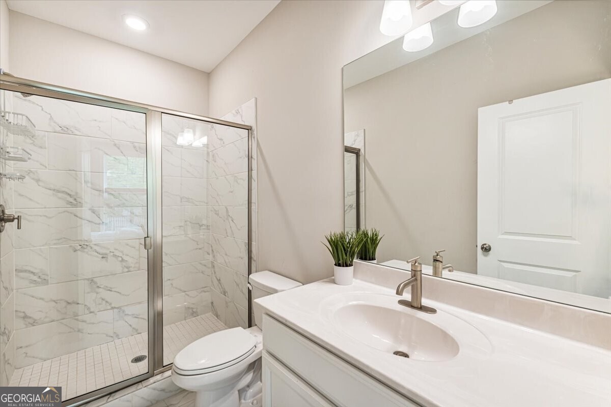 935 Catamaran Court Property Photo 13