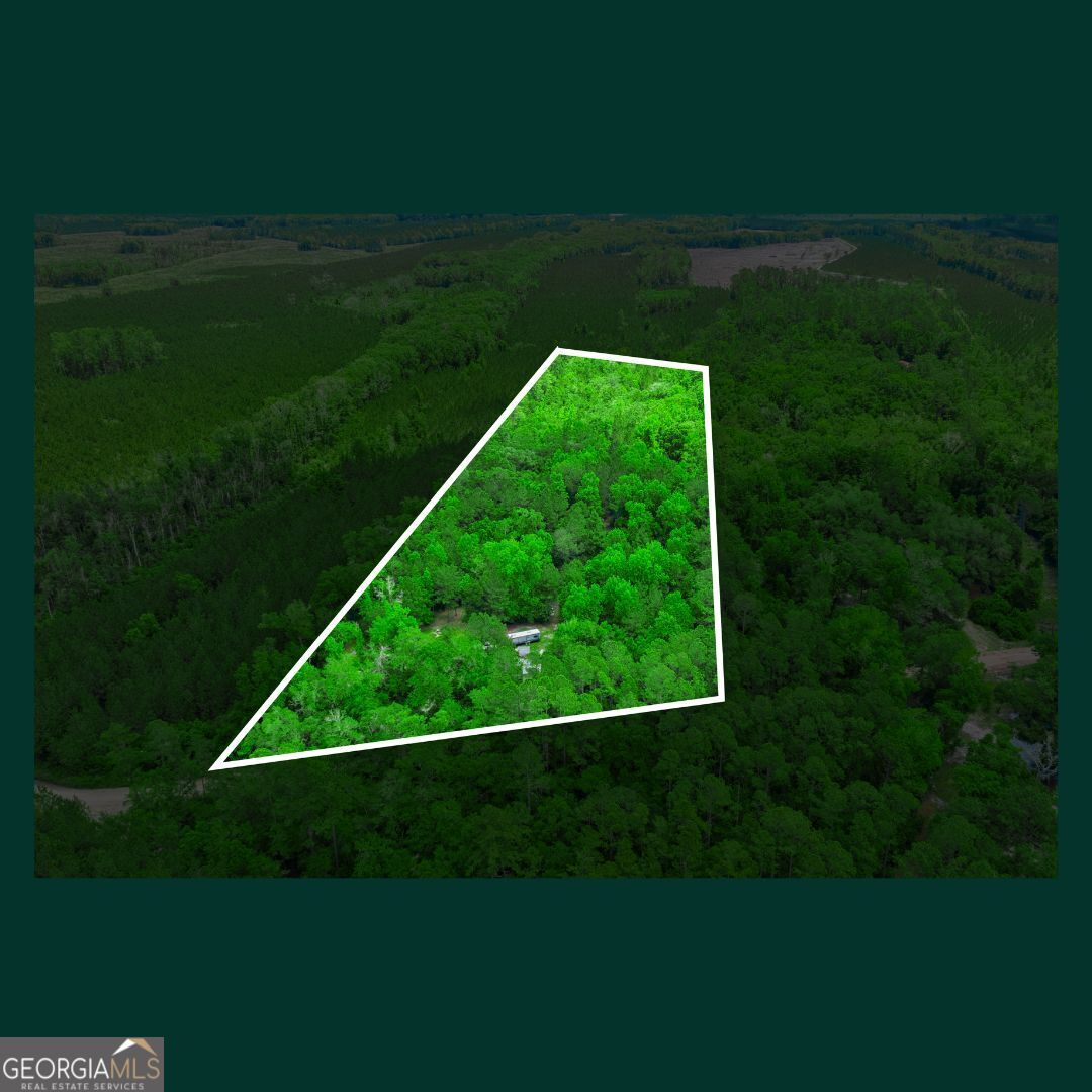 5435 Springhill Road N Property Photo 15