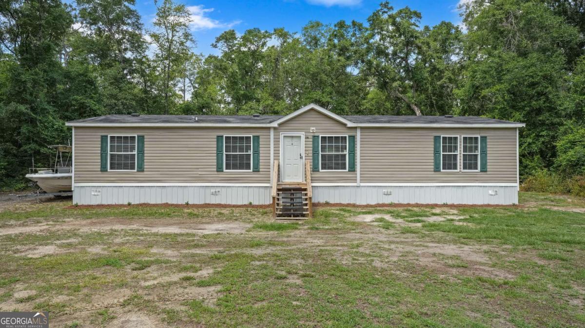 64 Sierra Road Extension Property Photo 1