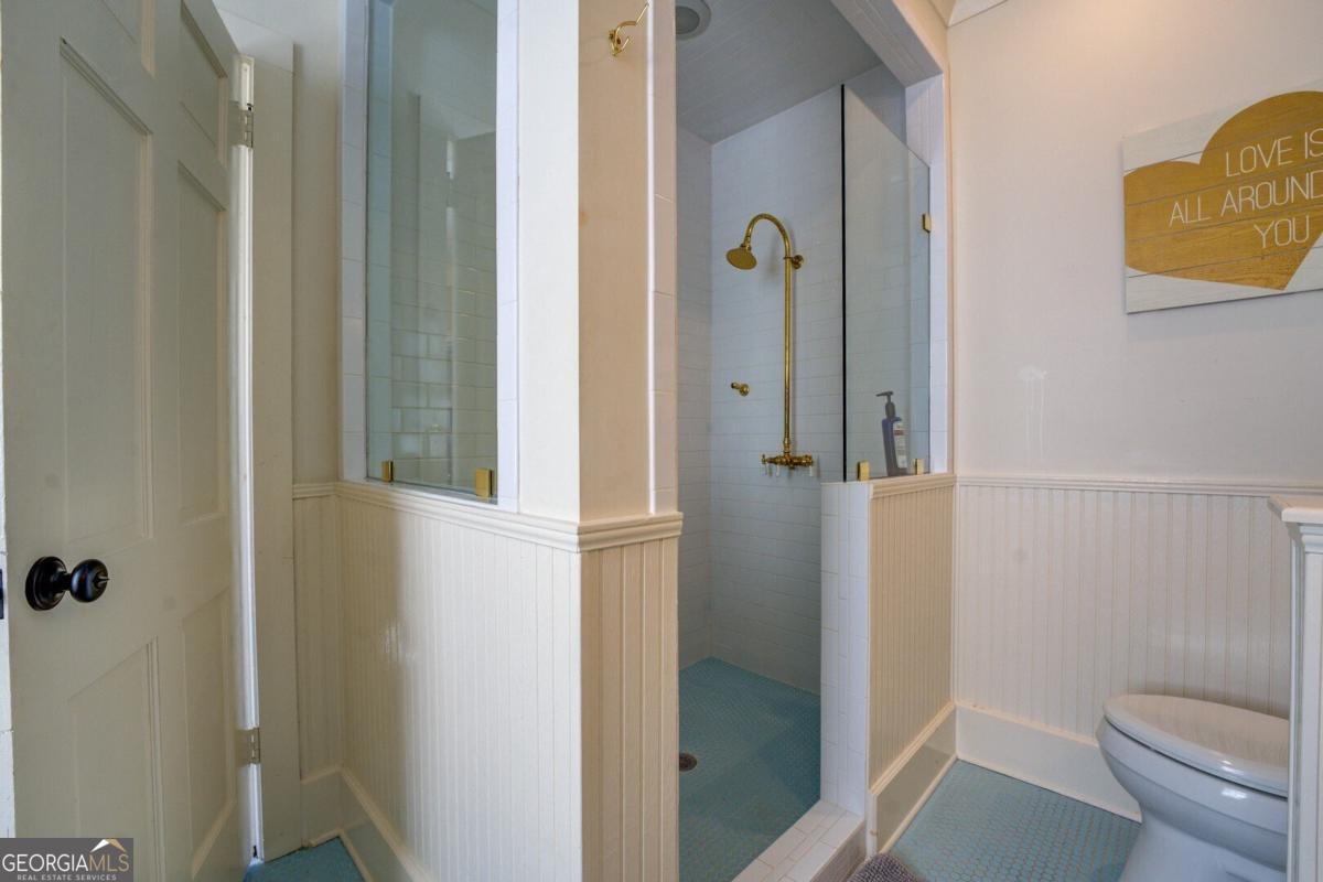 421 E Greene Street Property Photo 76