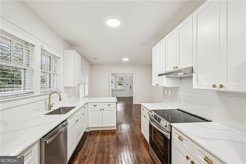 829 Rose Circle Sw Property Photo 11