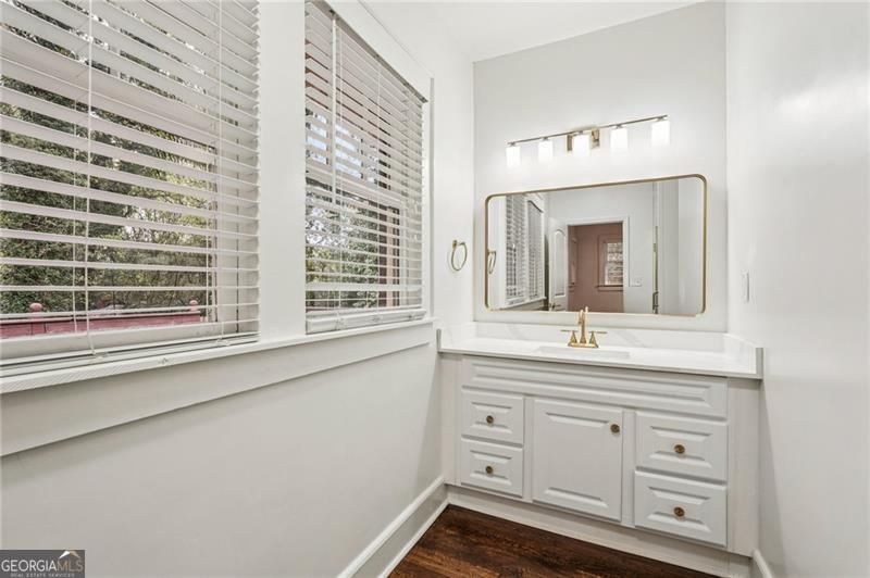 829 Rose Circle Sw Property Photo 16