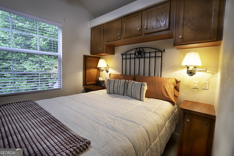 16 Bear Lovers Court Property Photo 7