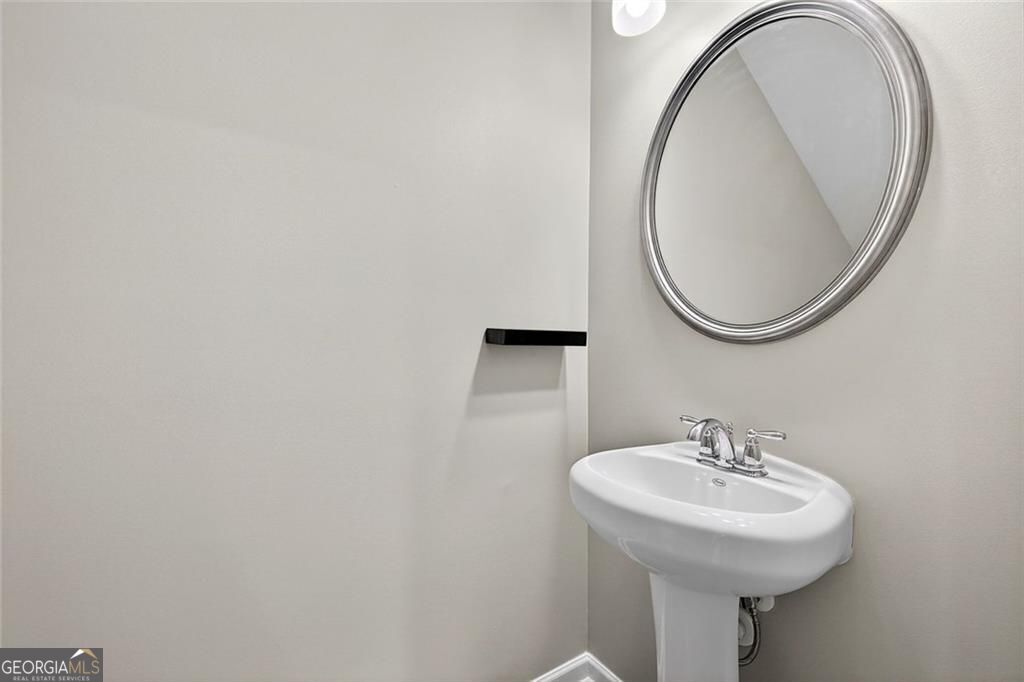585 Mcwilliams Road Se # 1004 Property Photo 12