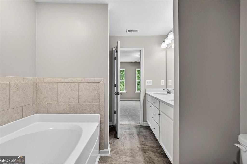 585 Mcwilliams Road Se # 1004 Property Photo 16