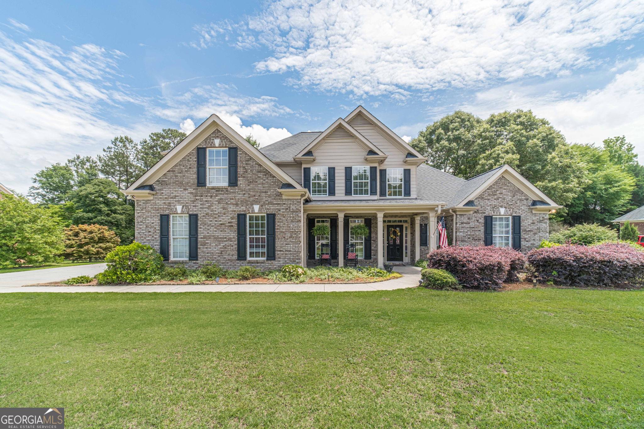1245 Oakwood Place